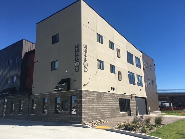 Building Photo - Island City Properties