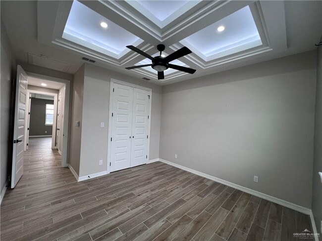 Building Photo - 36 N Crown Point