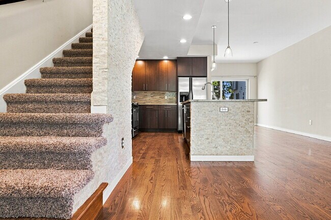 Building Photo - $4,015.95 with $300 Off The First Month's Rent, 3 Beds - 3.5 Baths, Single-Family Home in Denver ...