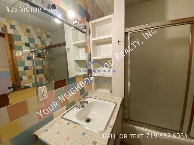 Building Photo - 415 Victor-A