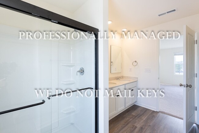 Building Photo - 7009 Peppermill Way