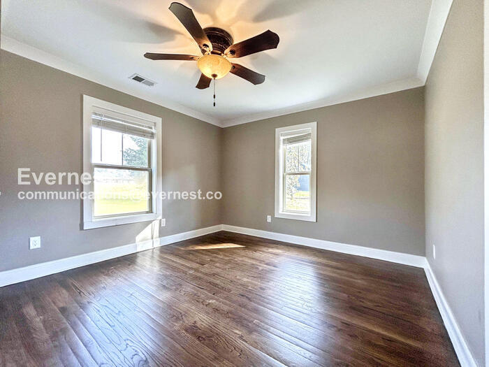 Building Photo - 5182 Joe Frank Harris Pkwy NW