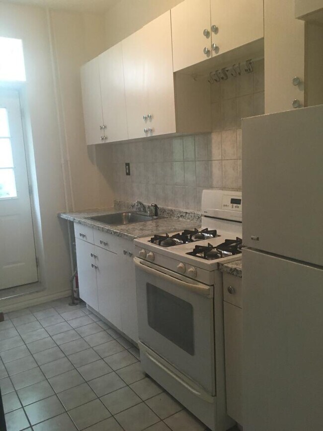 Building Photo - 416 Bay Ridge Ave