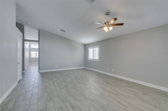 Building Photo - 2744 Summerchase Ln