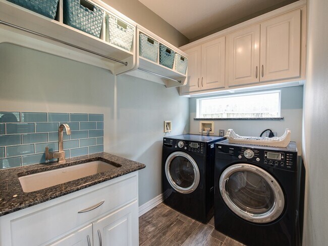 Building Photo - 13419 Amber Queen Ln