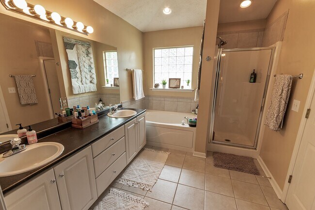 Building Photo - Home for rent in Prattville