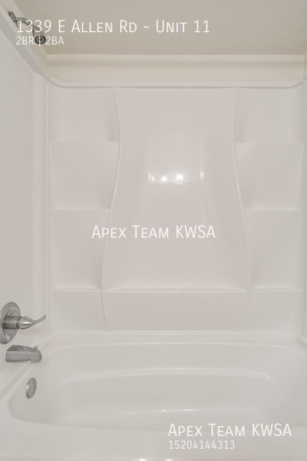 Building Photo - 1339 E Allen Rd