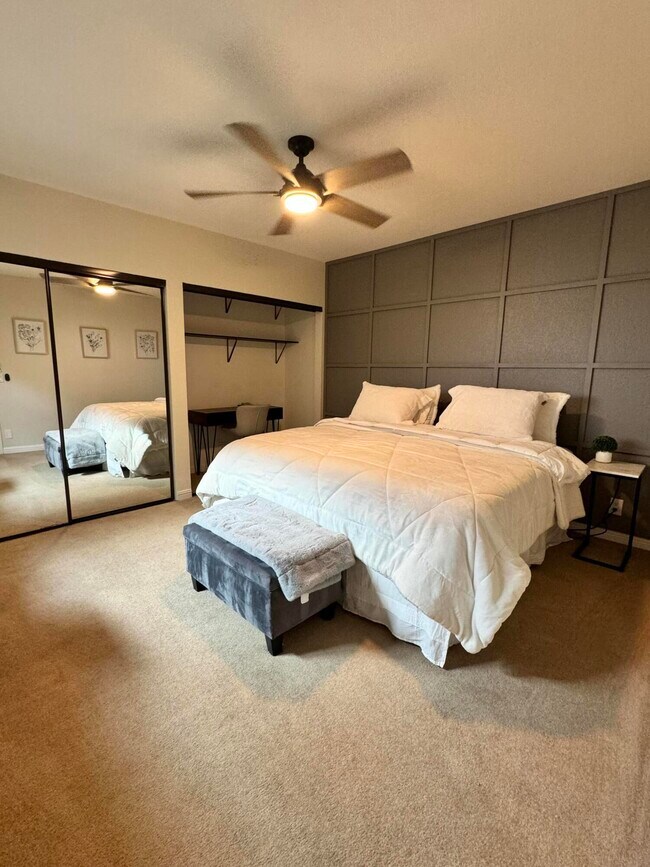 Building Photo - 166 Wimbledon Ct