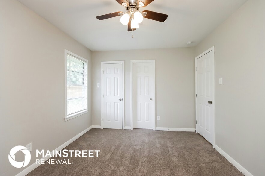 Building Photo - 431 W Sunnyside St