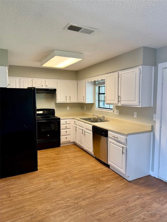 Building Photo - 505 Hedgewood Dr