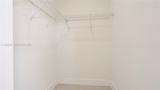 Building Photo - 20930 SW 96th Ct