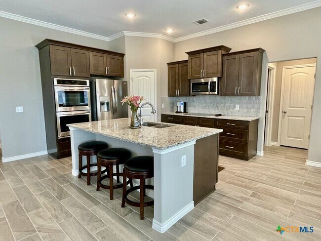 Building Photo - 8401 Grayson Trl