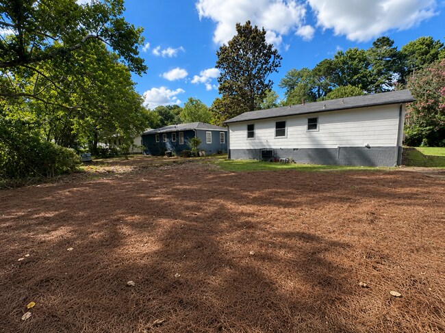 Building Photo - 2862 Argyle Dr NW