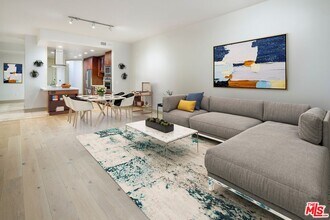 Building Photo - 10700 Wilshire Blvd