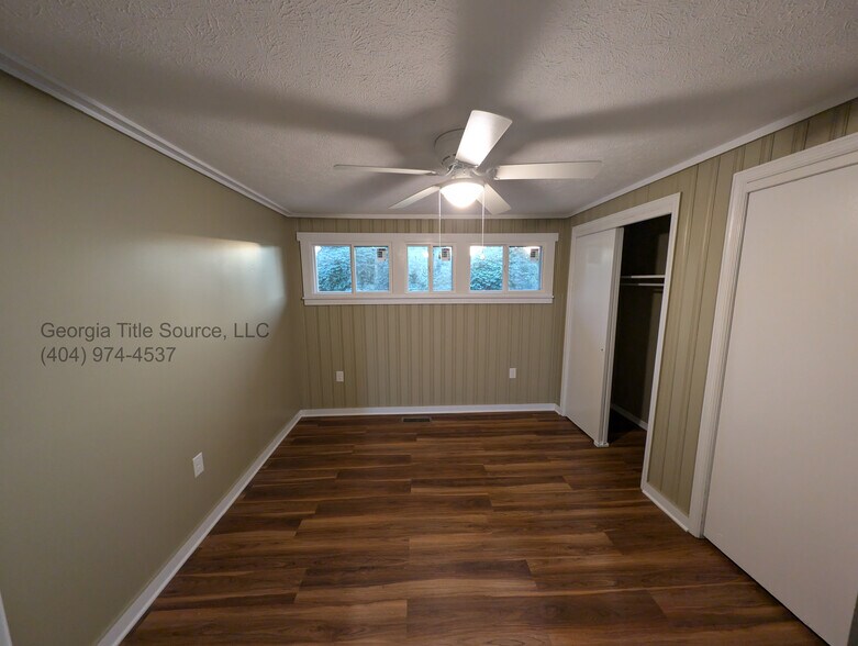 Building Photo - 364 Chattahoochee St