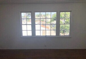 Building Photo - 6119 11th Ave