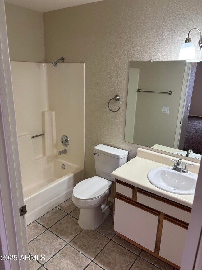 Building Photo - 1444 N Recker Rd