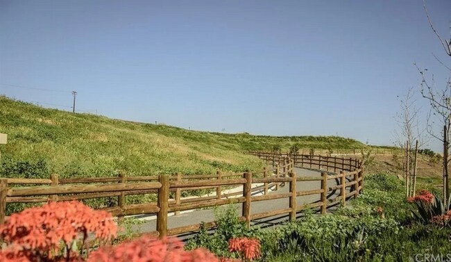 Building Photo - 2754 Overlook Point Dr