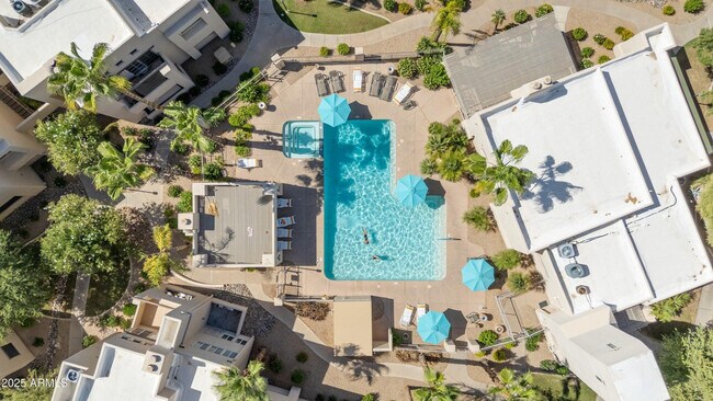 Building Photo - 11333 N 92nd St