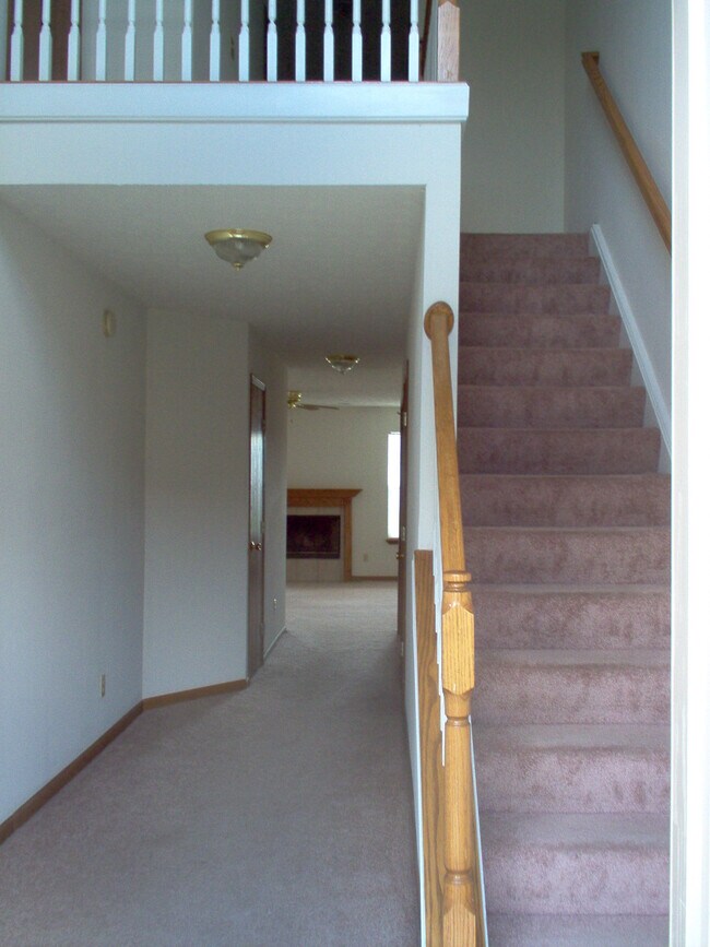 Building Photo - 3127 Brunswick Ct S
