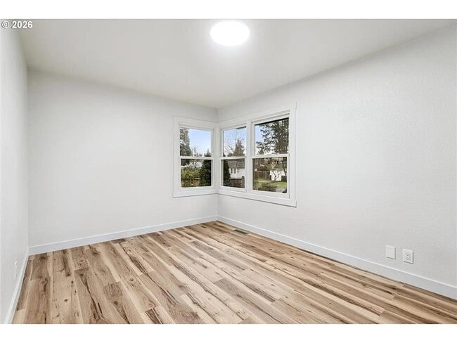 Building Photo - 108 SE 91st Ave