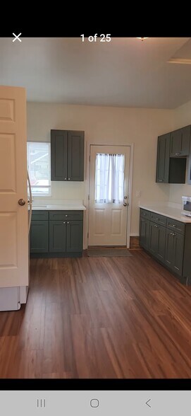 Building Photo - 5517 146th St NE