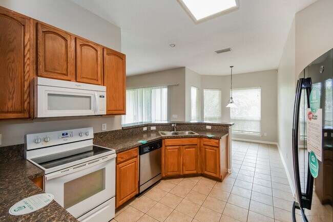 Building Photo - 2301 Bluegill Ct