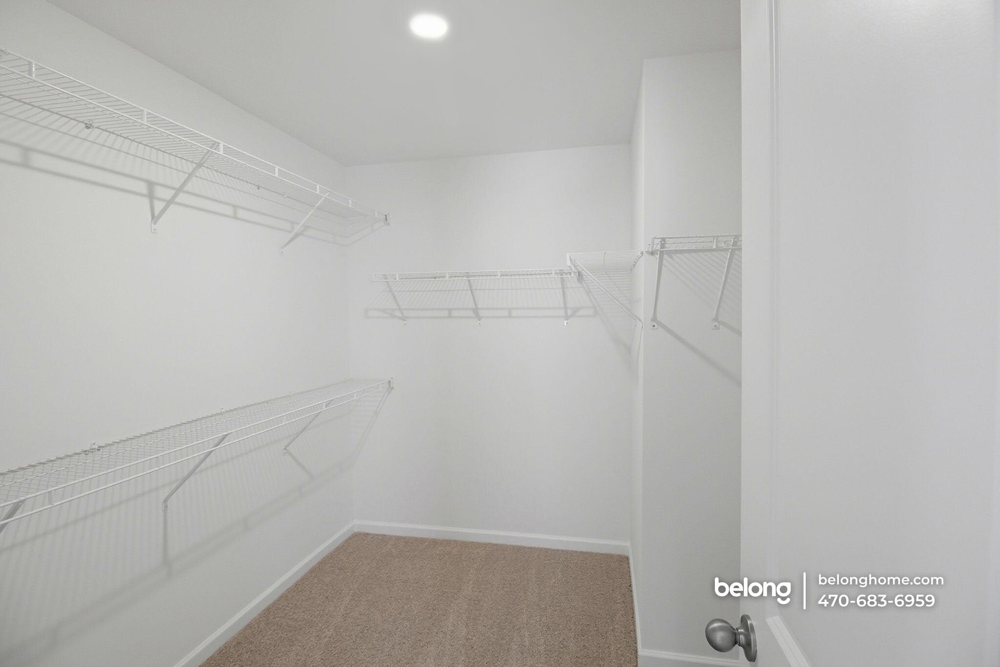 Building Photo - 101 Parkwood Dr