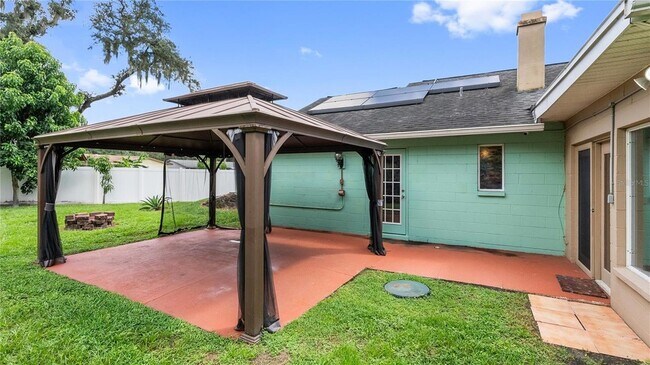 Building Photo - 5304 Rosecrest Cir