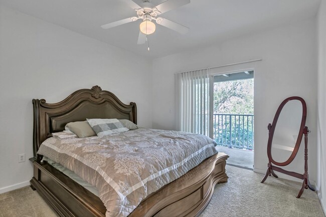 Building Photo - 10075 Gate Pkwy N