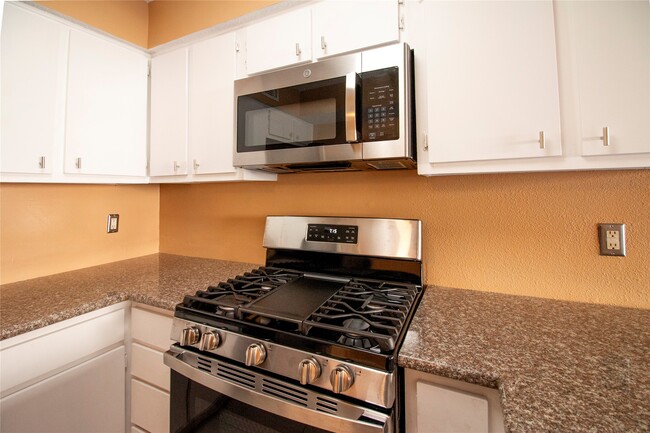 Building Photo - 3162 Windchase Blvd