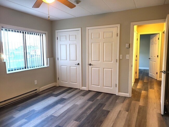 Building Photo - 576 Washington St