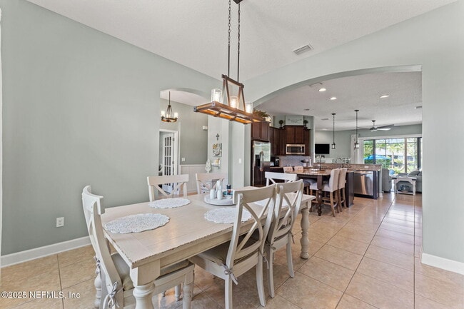 Building Photo - 33114 Prairie Parke Pl