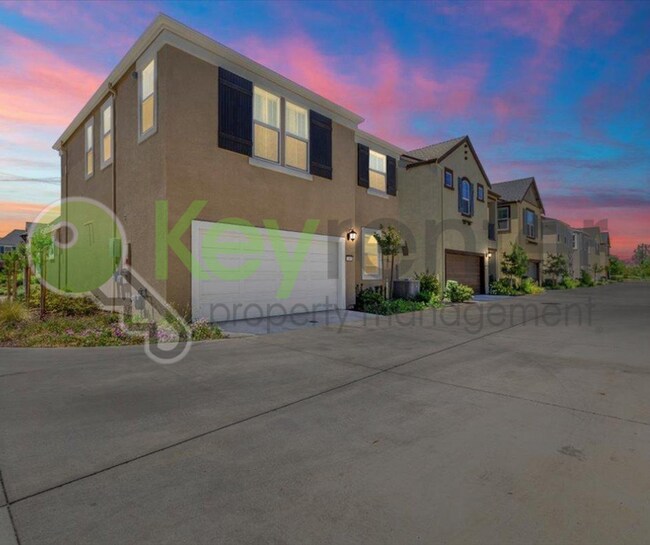Building Photo - 1057 Provence Village Dr