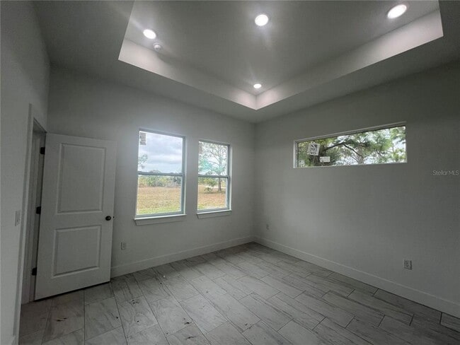 Building Photo - 52 Brig Cir E