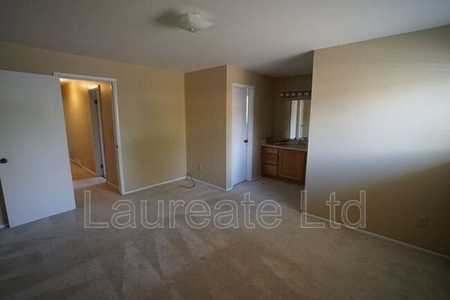 Building Photo - 7637 S Datura Cir W