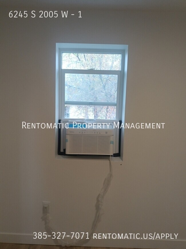 Building Photo - 6245 S 2005 W-1