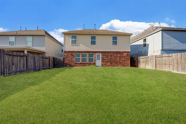 Building Photo - 4910 Conifer Ridge Way