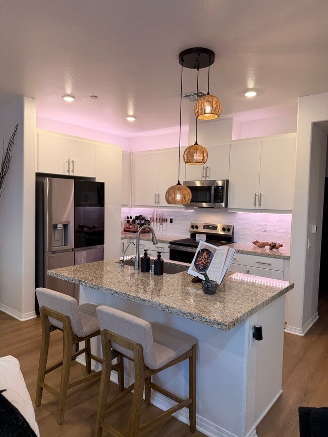 Building Photo - 36351 Elizabeth Ln