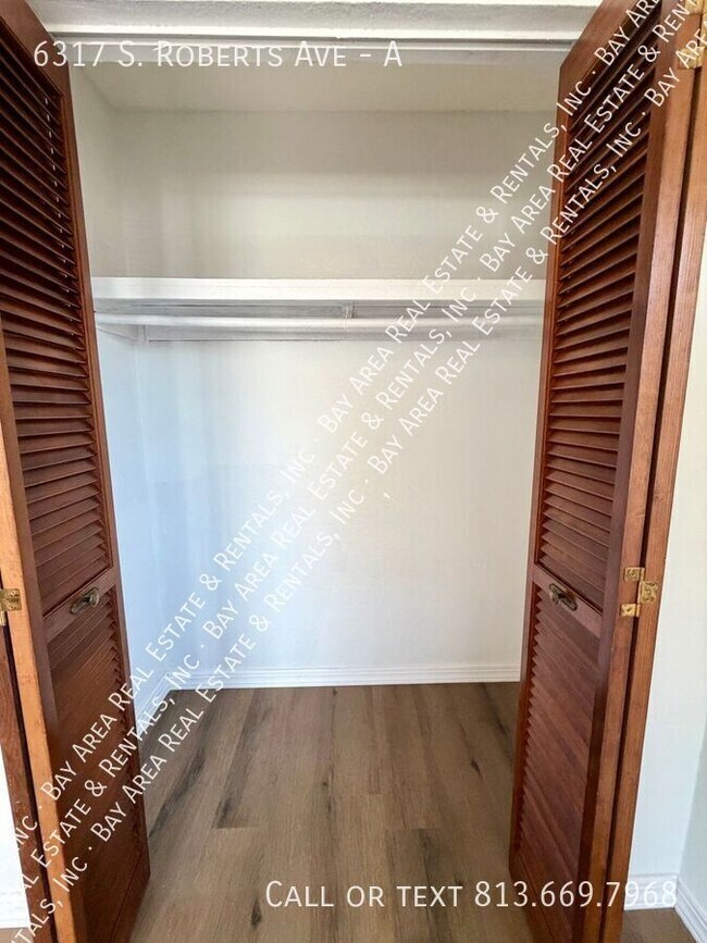 Building Photo - 6317 S Roberts Ave