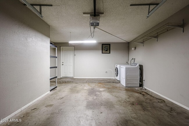 Building Photo - 5634 S Captain Kidd Ct