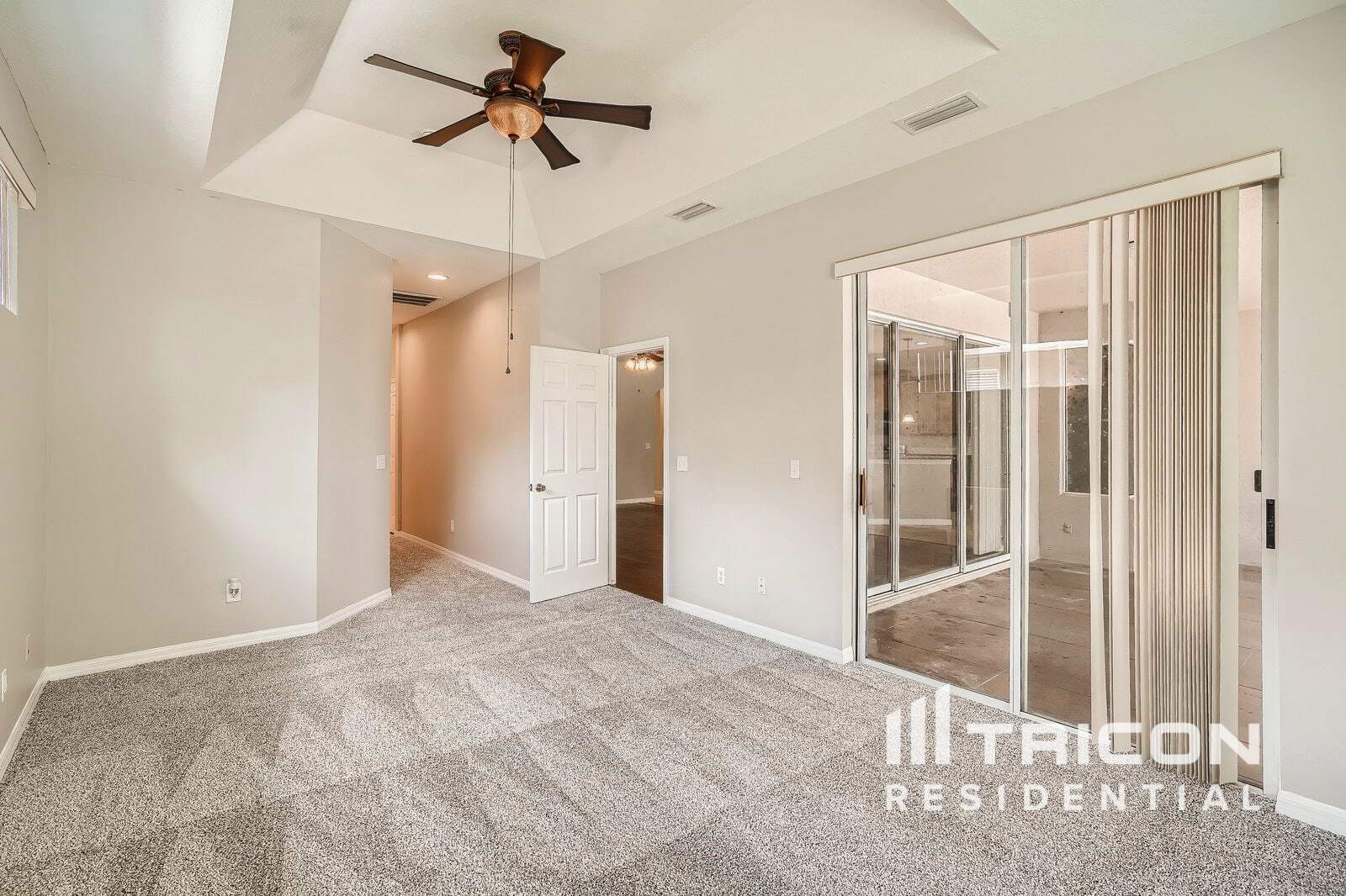 Building Photo - 11767 Summer Springs Dr