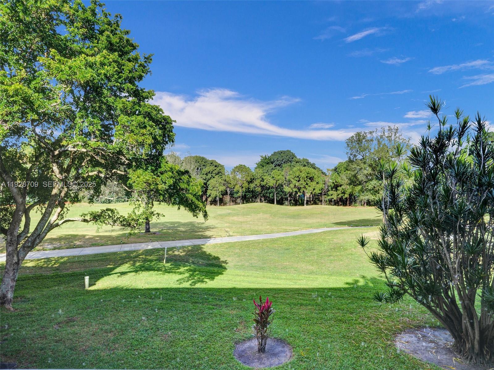 Building Photo - 9470 Tangerine Pl