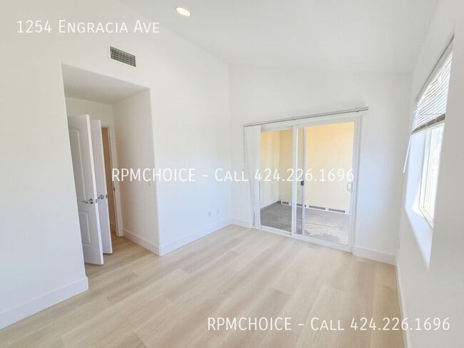 Building Photo - 1254 Engracia Ave