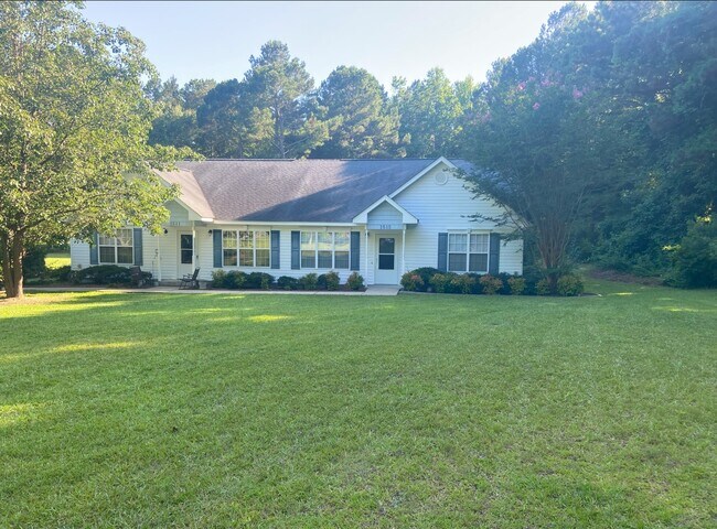 Building Photo - 1515 Barbour Rd