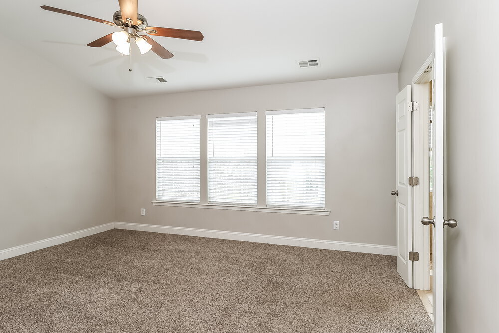 Building Photo - 11007 Holm Oak Pl