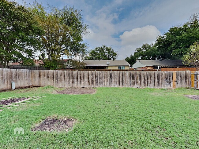 Building Photo - 551 Oldbridge Dr