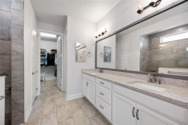 Building Photo - 3926 Sunshine Pine Ave