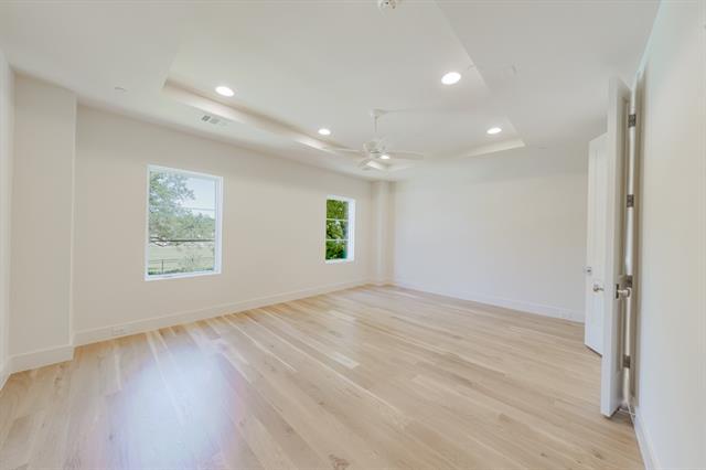 Building Photo - 4129 Grassmere Ln