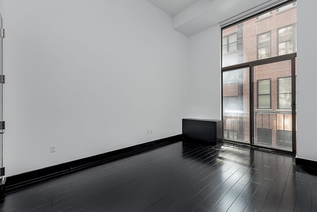 Building Photo - 254 Park Ave S